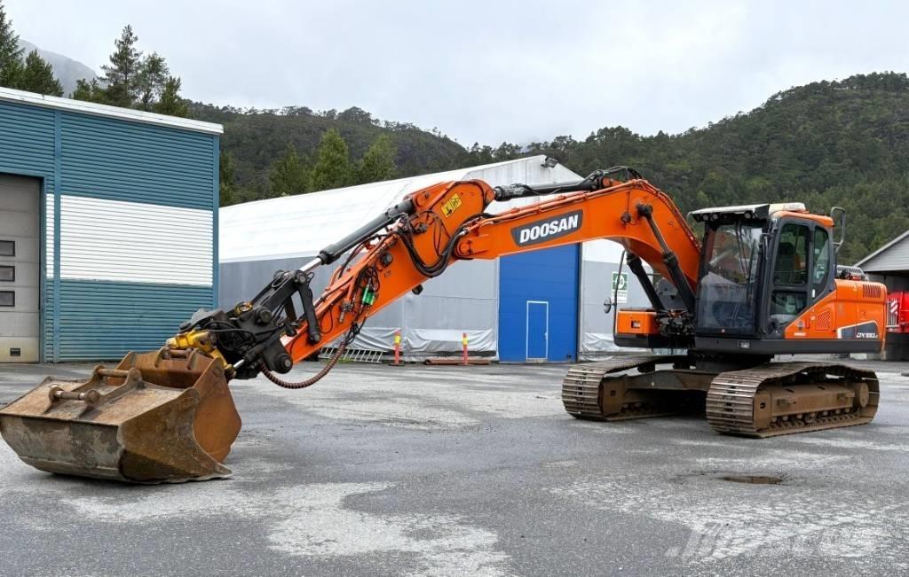 Doosan DX180LC-5 Pásová rýpadla