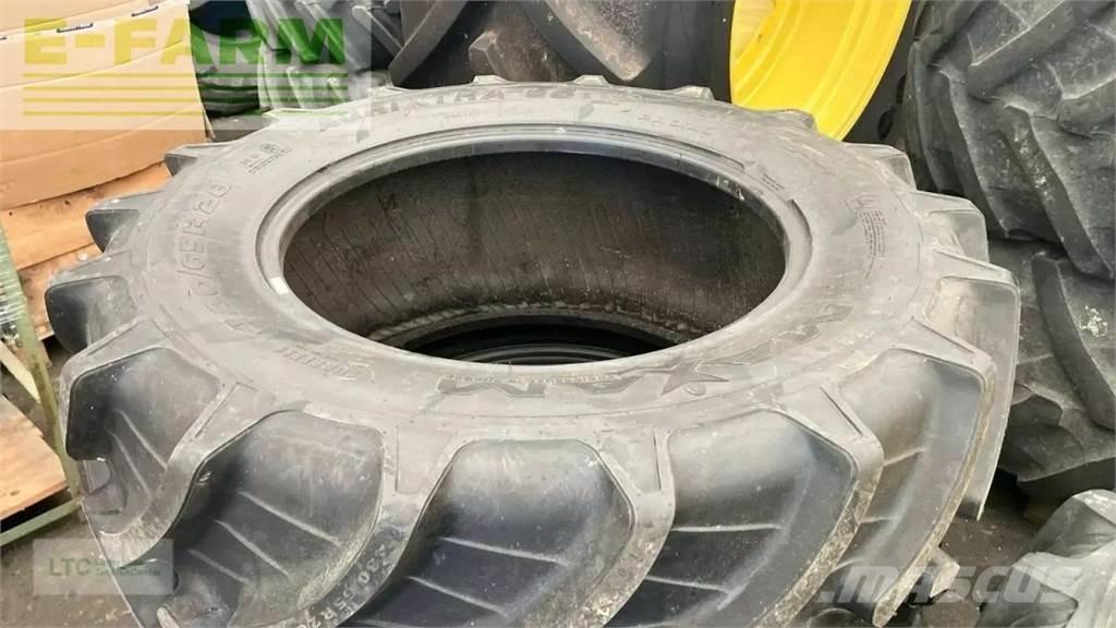 CLAAS arion 530 Traktory