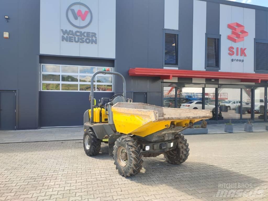 Wacker Neuson 3001 Vyklápěcí dempry