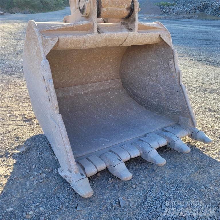 Volvo EC240BLC Pásová rýpadla