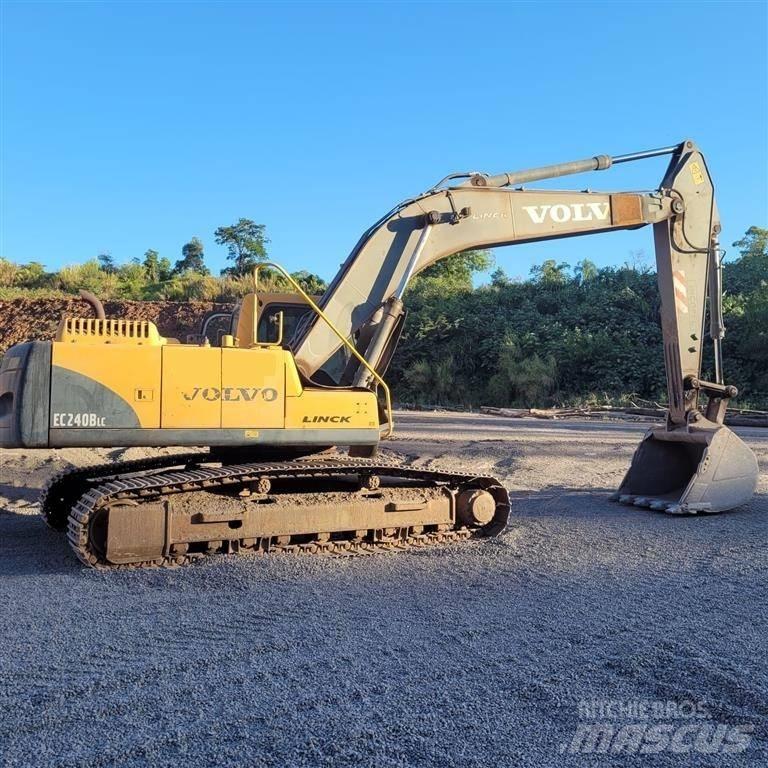 Volvo EC240BLC Pásová rýpadla