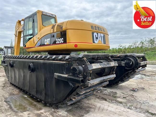 CAT 320 C Obojživelná rypadla