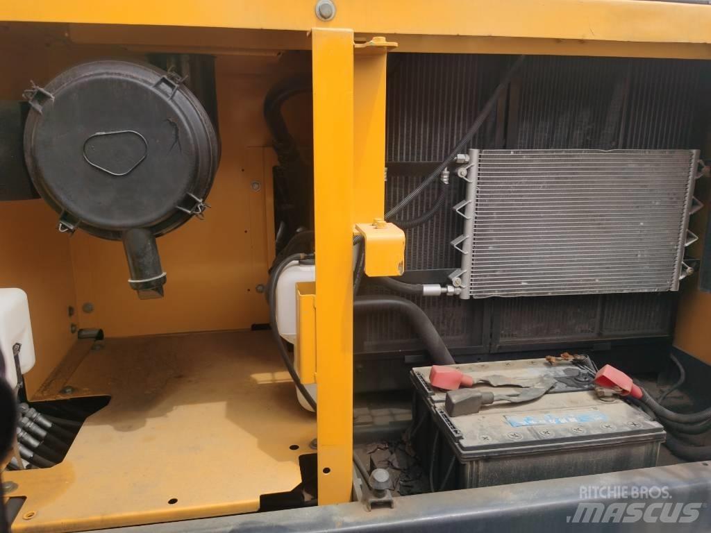 Kobelco SK 200-8 Pásová rýpadla