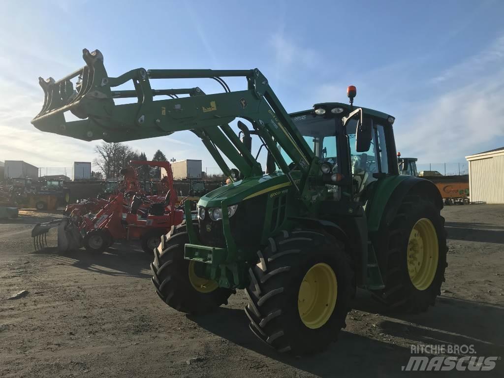 John Deere 6100 M Traktory
