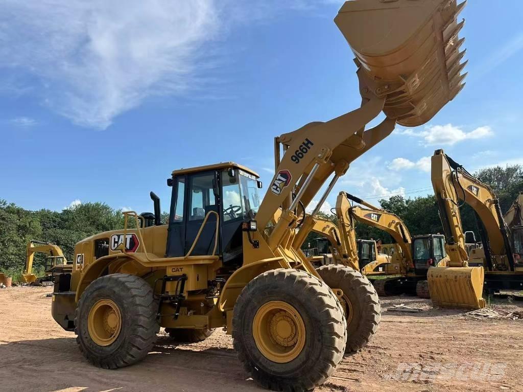 CAT 966H Kolové nakladače