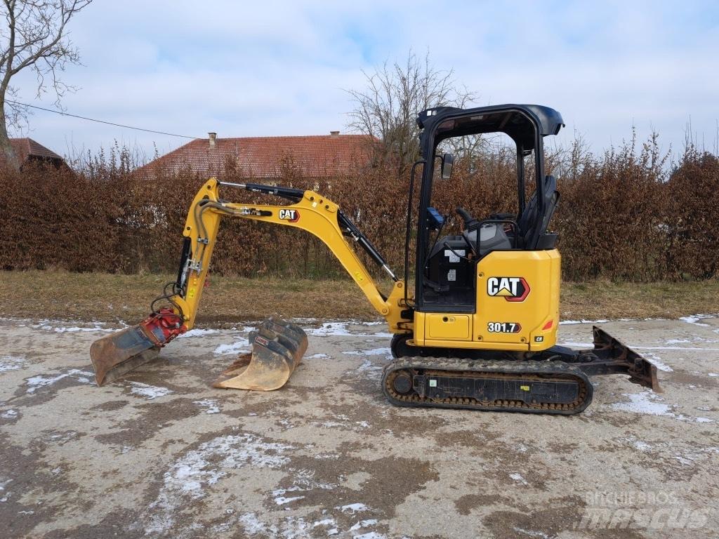 CAT 301.7 Mini rýpadla < 7t