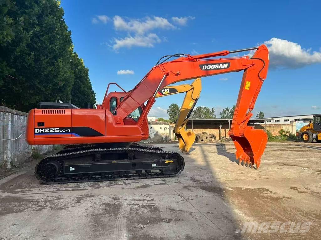 Doosan DH 225 LC-7 Pásová rýpadla