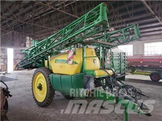 John Deere 732 Tažené postřikovače