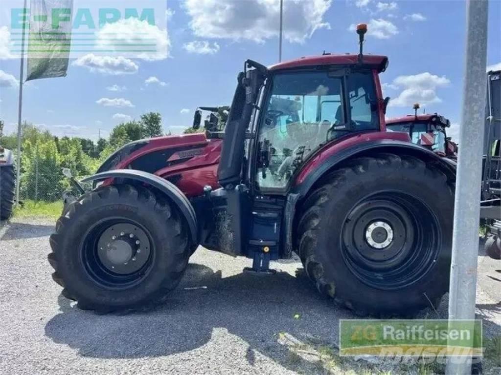 Valtra t 235 Traktory