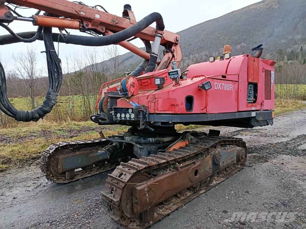 Sandvik DX 780R Povrchové vrtací stroje