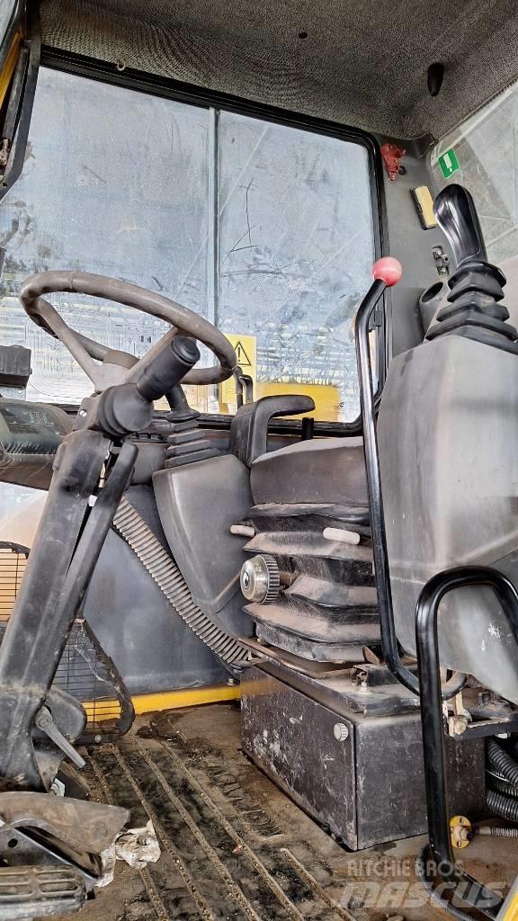 Komatsu PW 110 Kolová rýpadla
