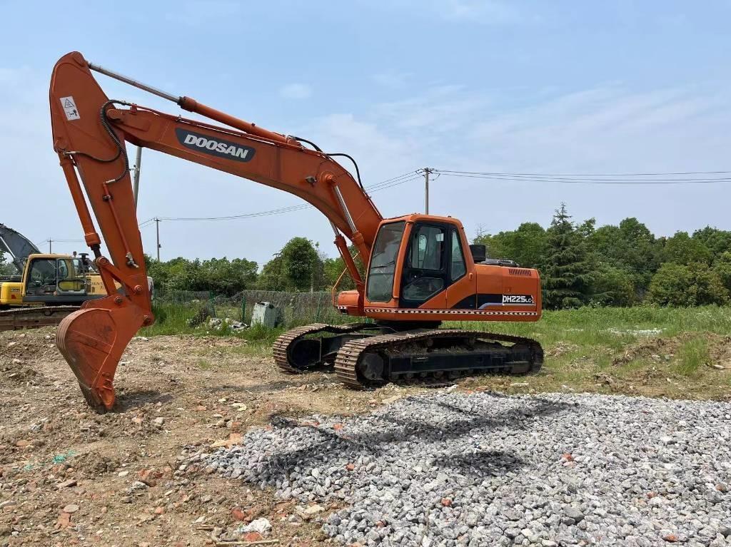 Doosan DH 300 Pásová rýpadla