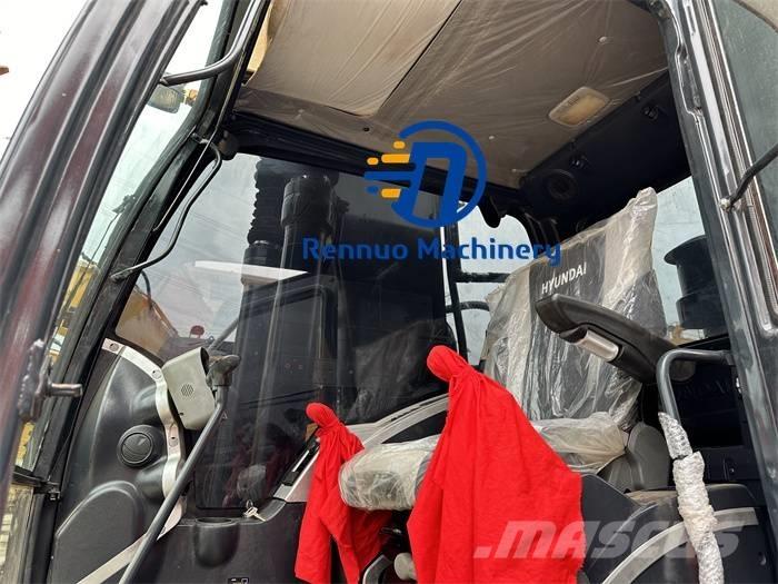 Hyundai R220LC-9S Pásová rýpadla