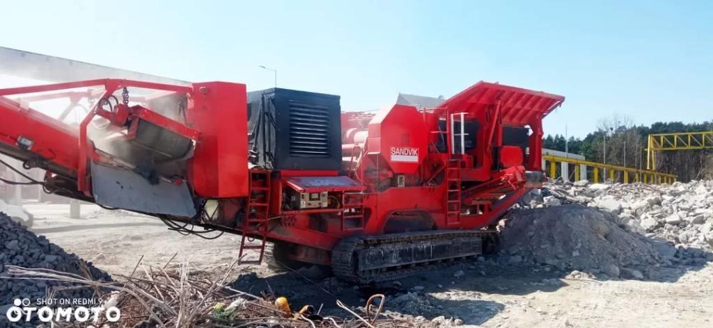 Sandvik QJ 330 Mobilní drtiče