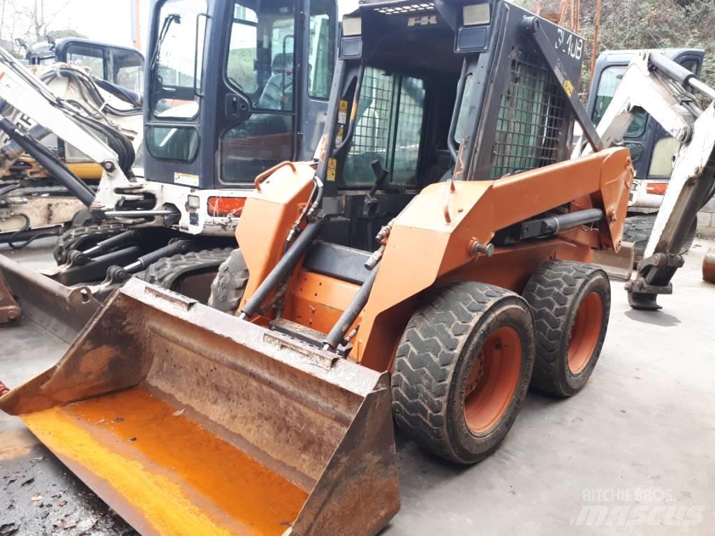 Fiat-Kobelco SL 40 Smykem řízené nakladače