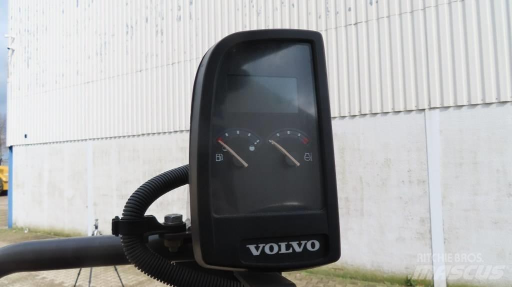 Volvo SD 45 B Tahačové válce
