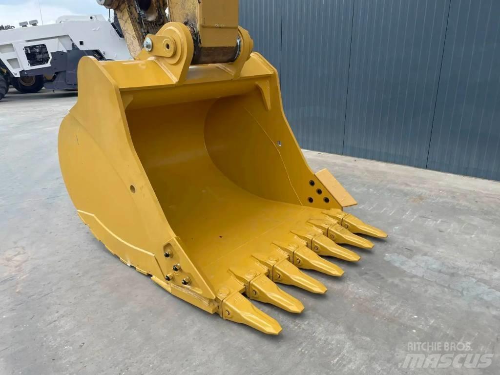 CAT 350 - UB Lopaty