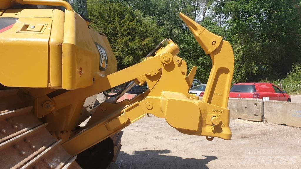 CAT Ripper Fits D6N Půdní rozrušovače