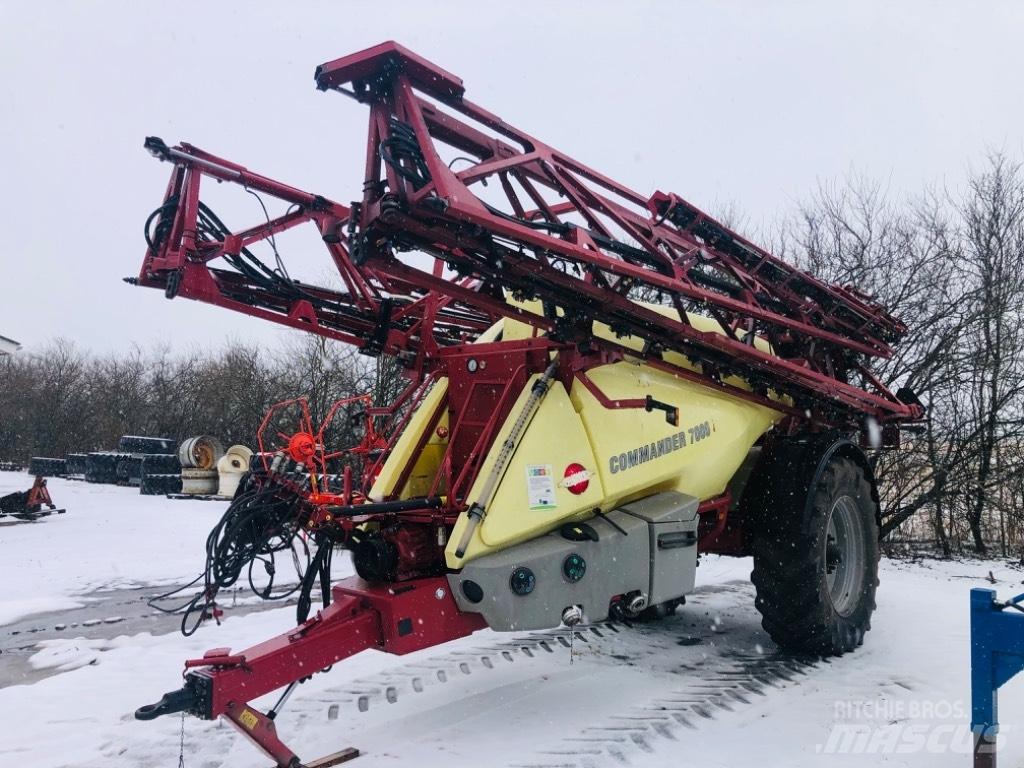 Hardi Commander 7000 Tažené postřikovače