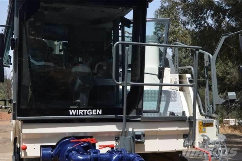 Wirtgen W240 Další