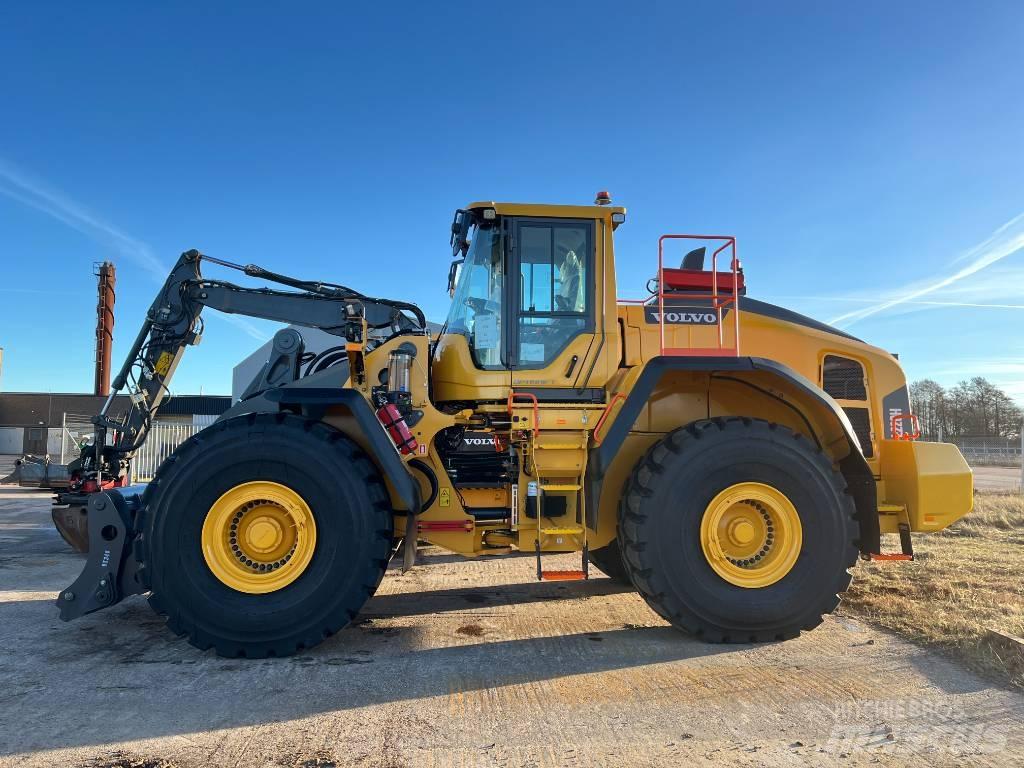 Volvo L 220 H Kolové nakladače