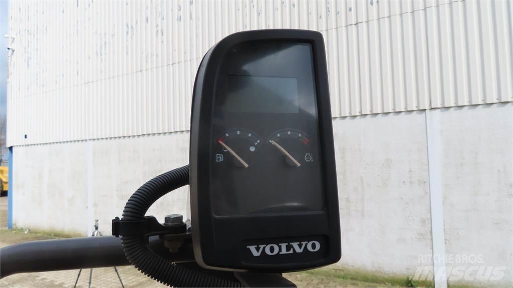 Volvo SD 45 B Tahačové válce