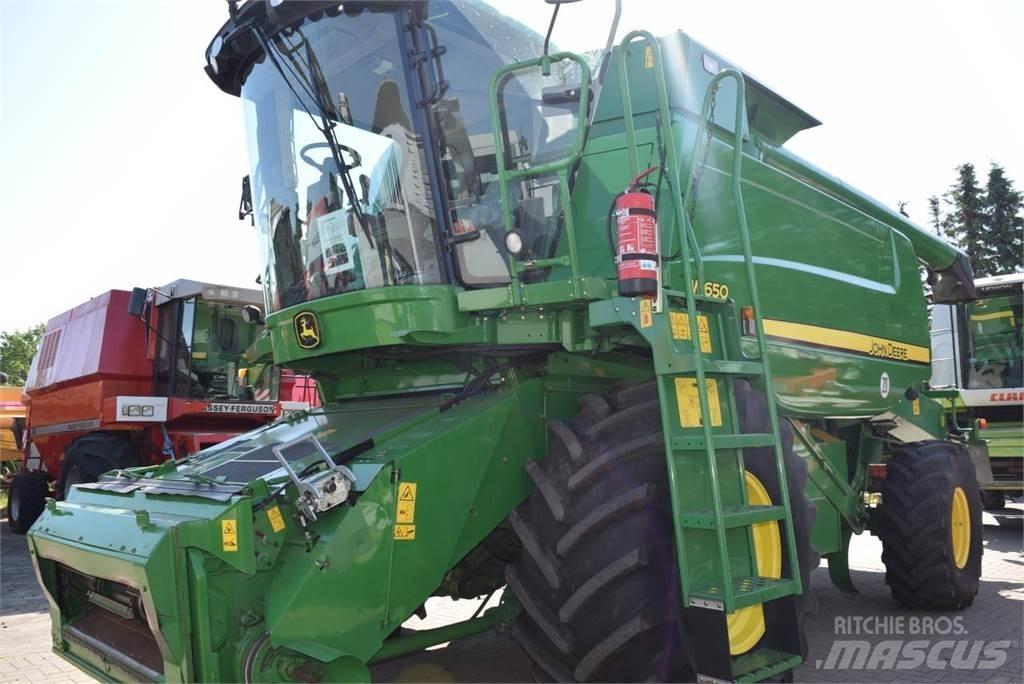 John Deere W 650 Sklízecí mlátičky