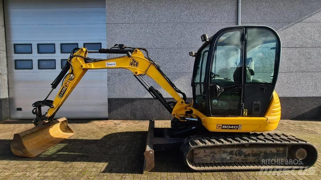 JCB minigraver 8040 Minijeřáby