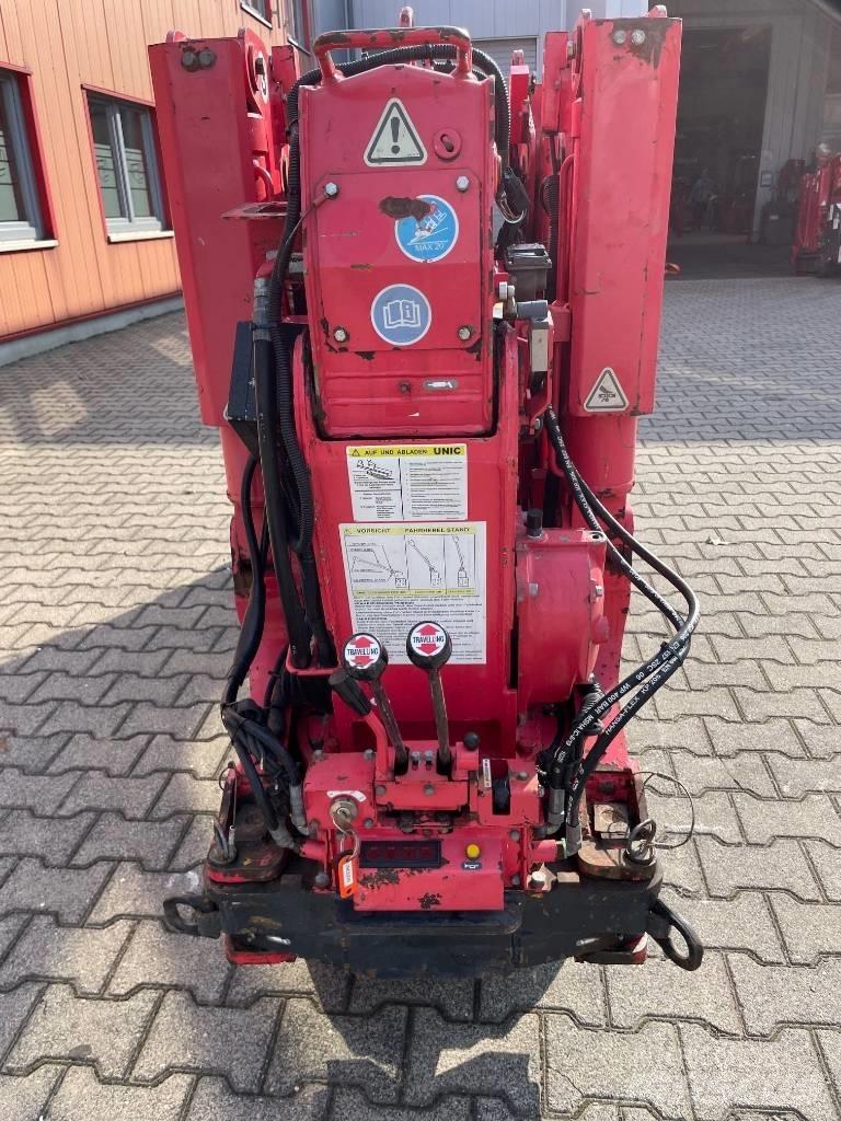Unic URW 295 Pásové jeřáby