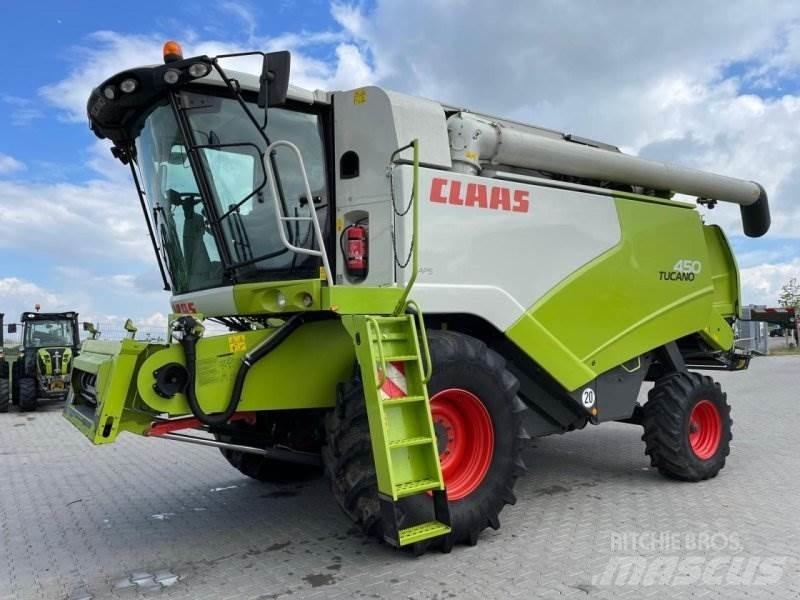 CLAAS Tucano 450 Sklízecí mlátičky