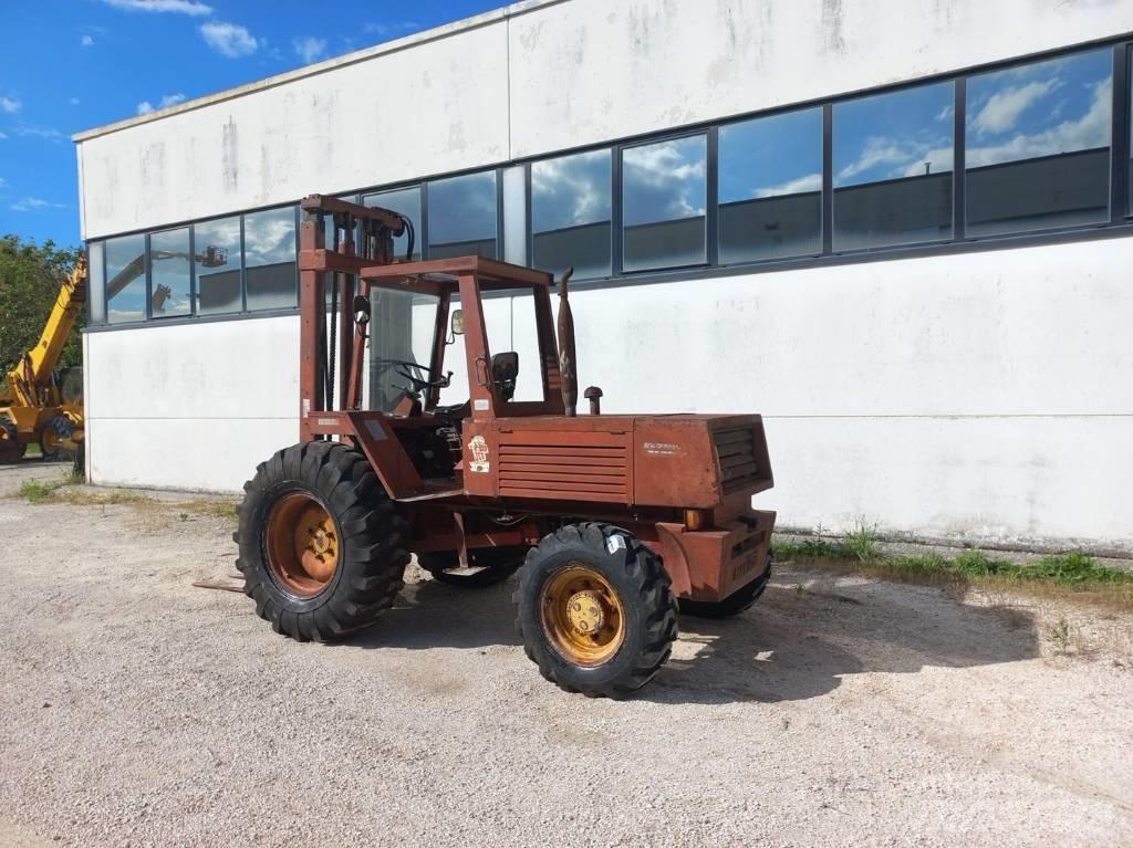 Manitou 4RM30G Dieselové vozíky