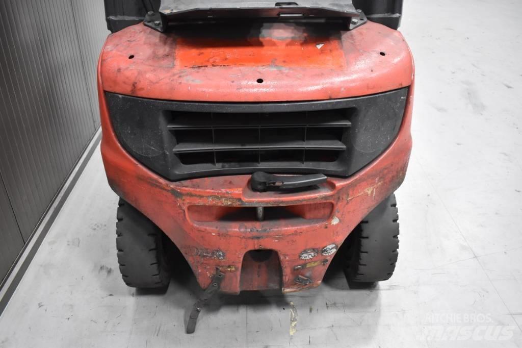Linde H 20 D - 01 Dieselové vozíky