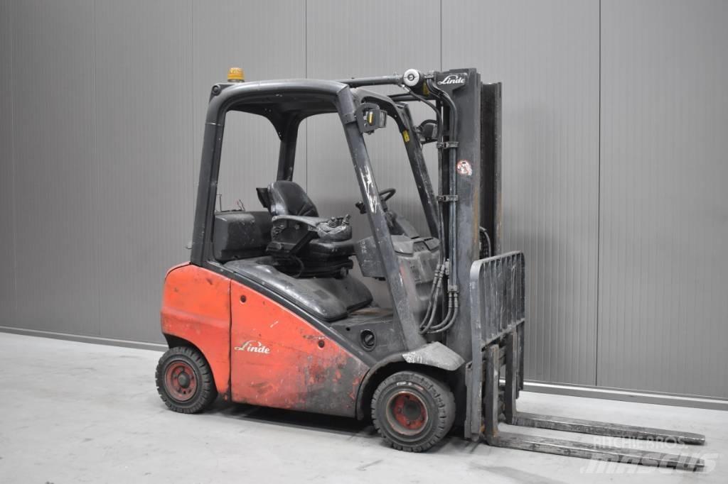 Linde H 20 D - 01 Dieselové vozíky