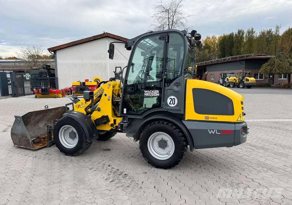 Wacker Neuson WL 38 Kolové nakladače