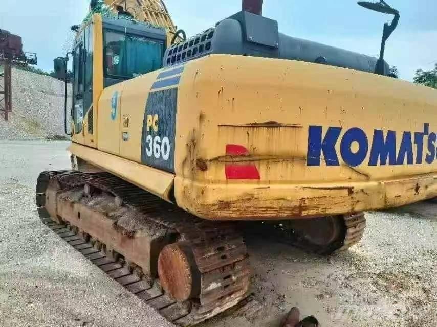 Komatsu PC 360-8 Pásová rýpadla