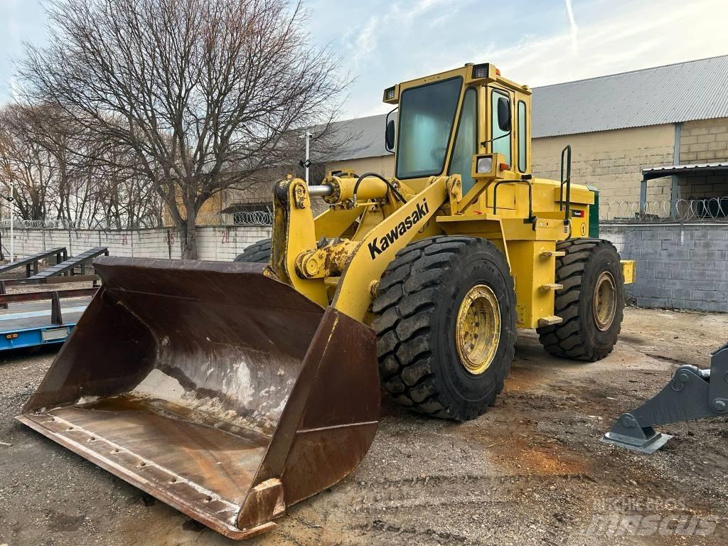 Kawasaki 80 Z V Kolové nakladače