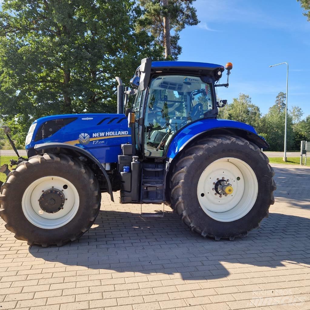 New Holland T 7.245 Traktory