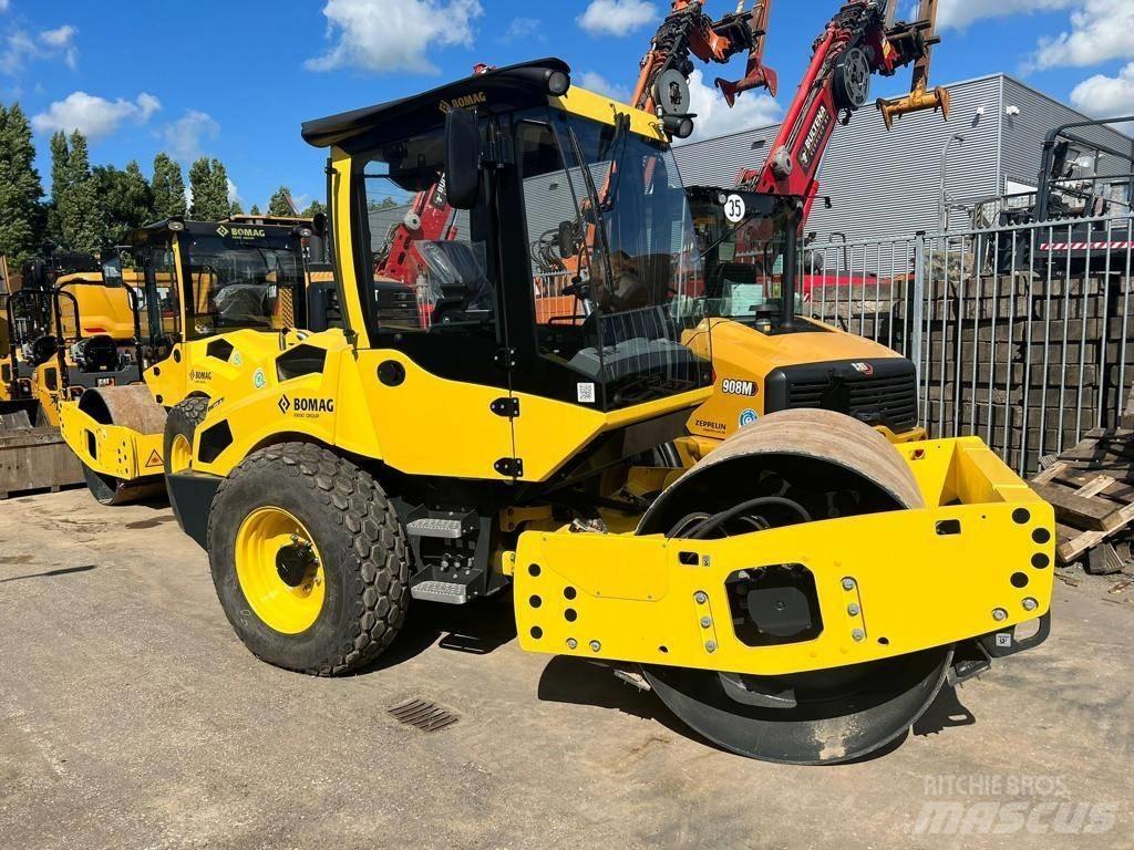 Bomag BW 177 D Tahačové válce