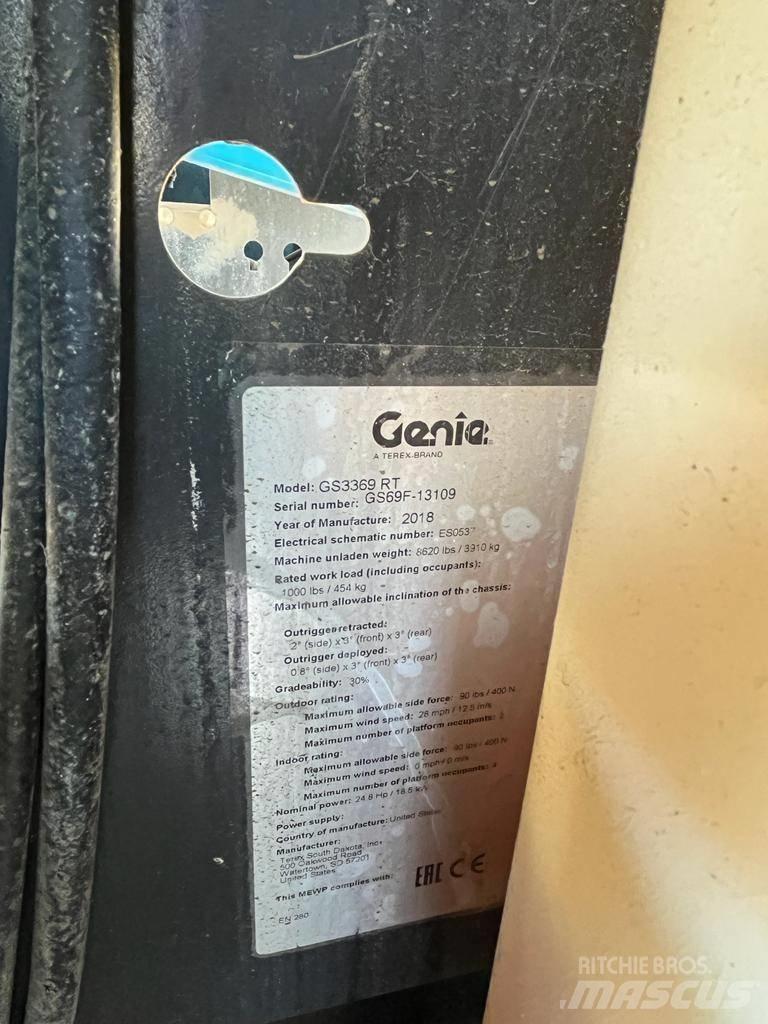 Genie 3369 Nůžková zvedací plošina