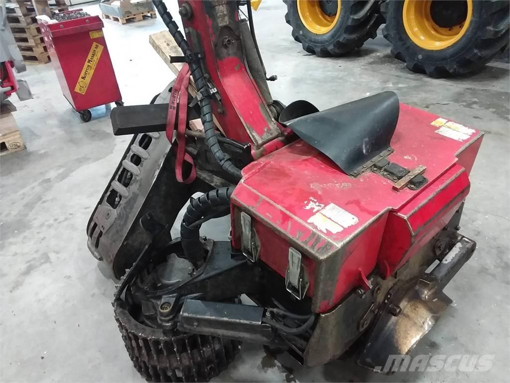 Komatsu S132 Těžební hlavy