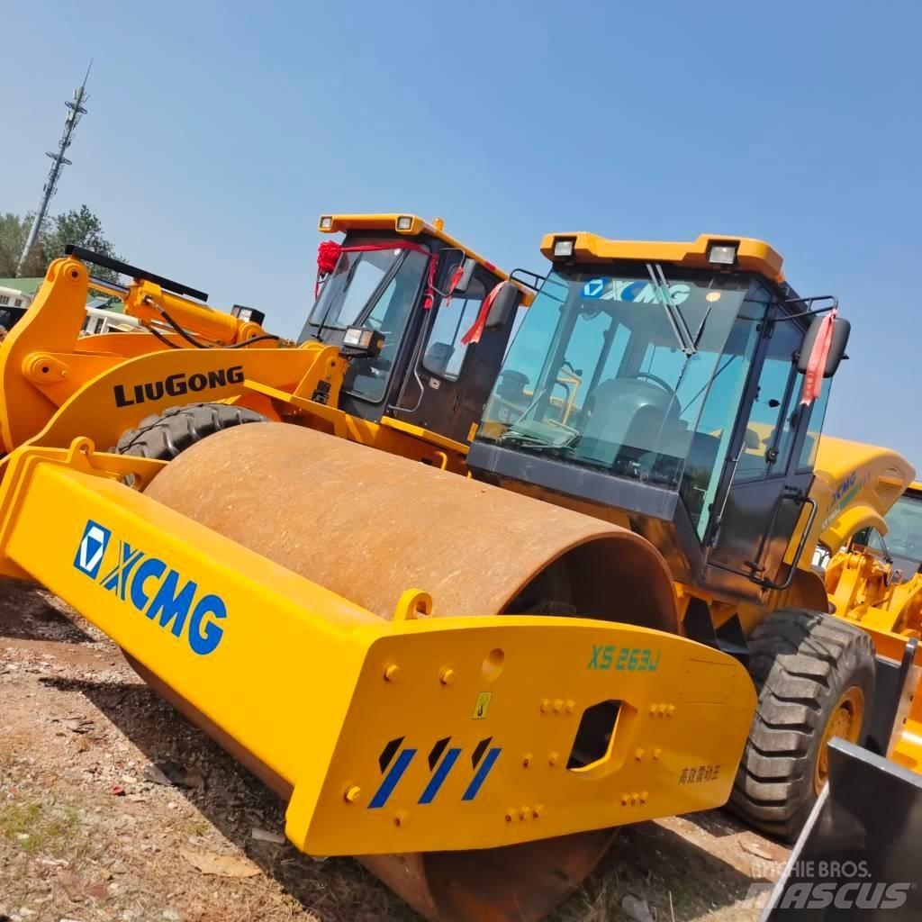 XCMG XS263J Tahačové válce
