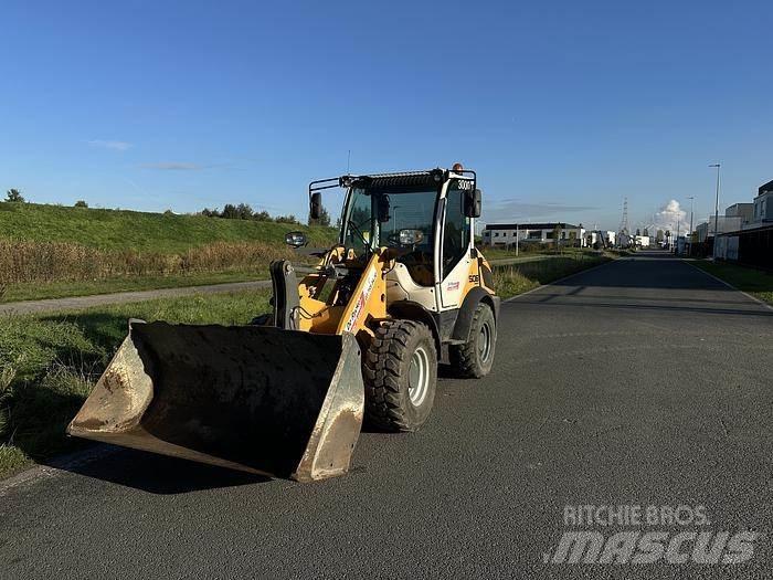 Liebherr L506C Kolové nakladače