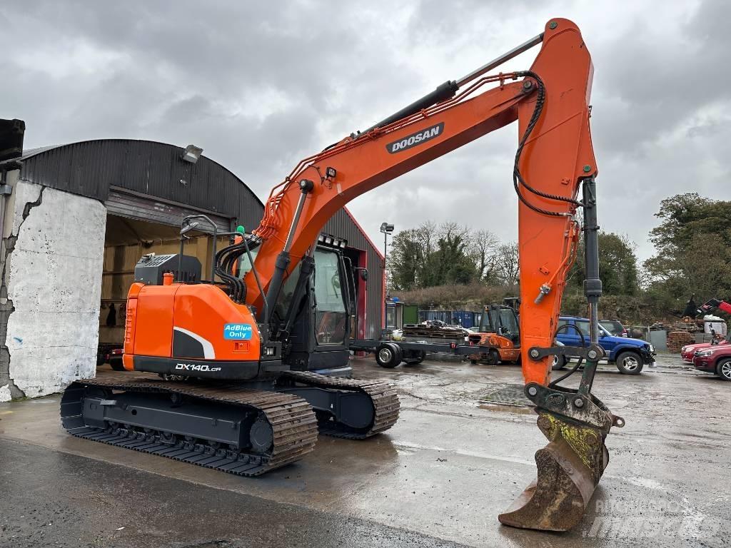 Doosan DX 140 LCR Pásová rýpadla