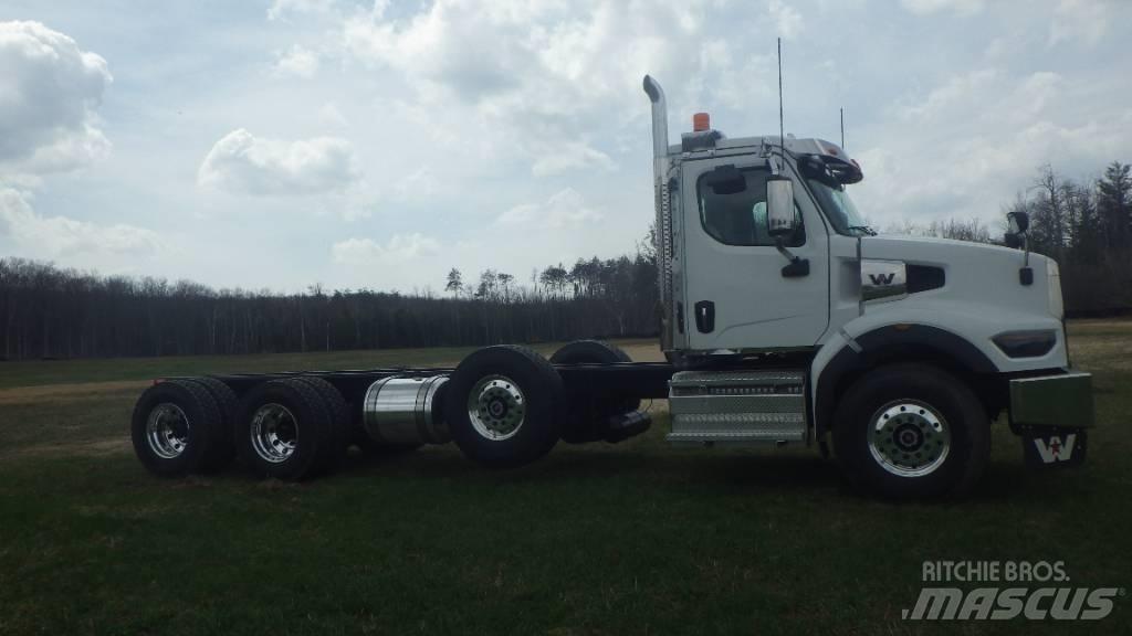 Western Star 49 X Nákladní vozidlo bez nástavby