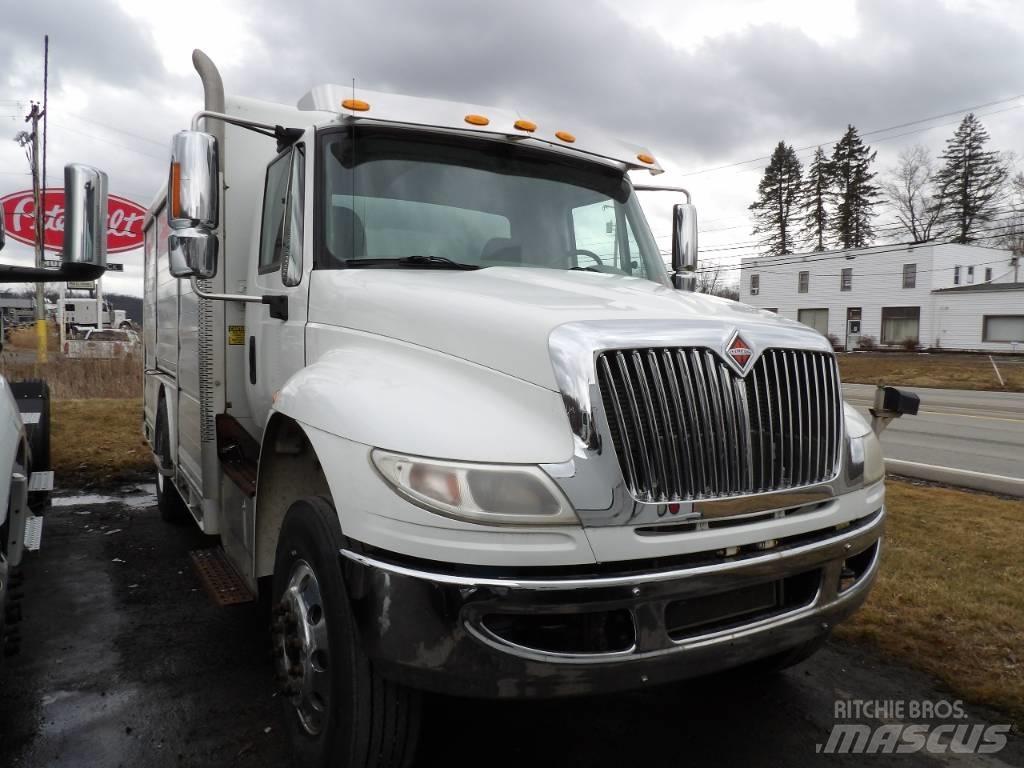 Freightliner M2 Vozy pro přepravu nápojů