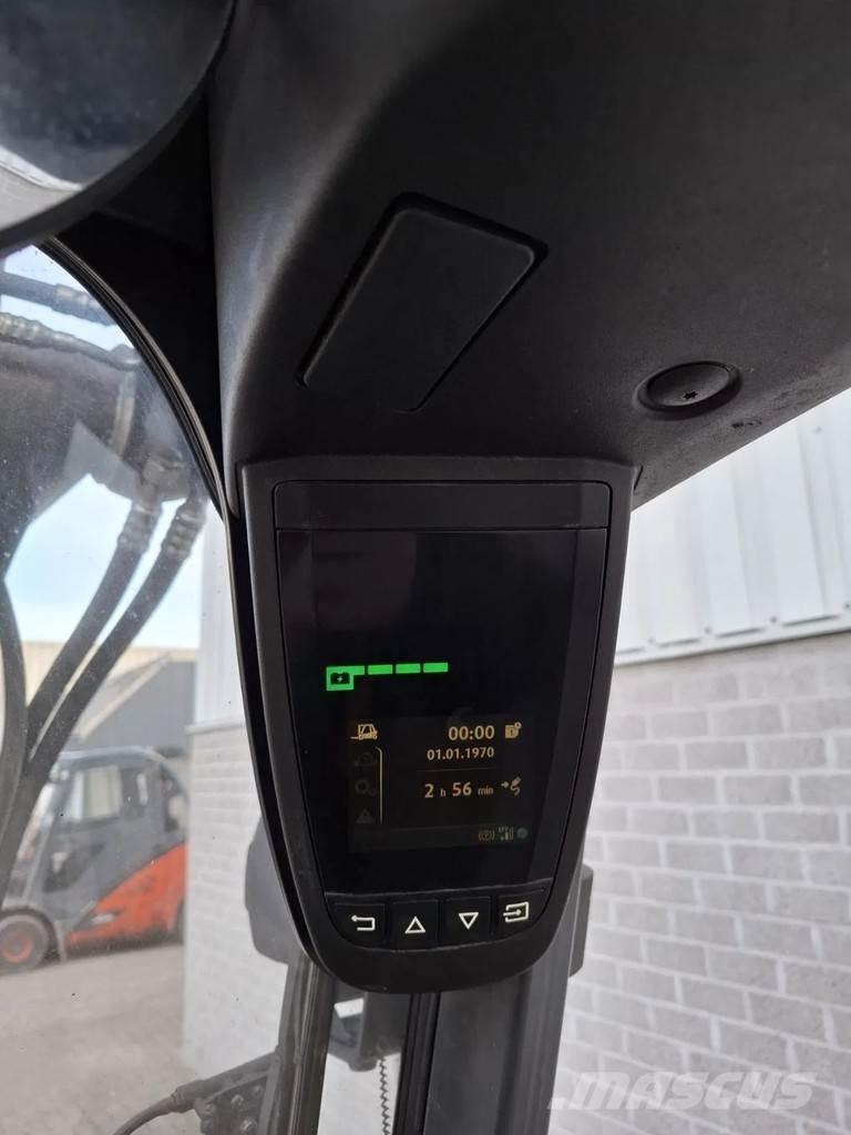 Linde E30HL01-600 Akumulátorové vozíky