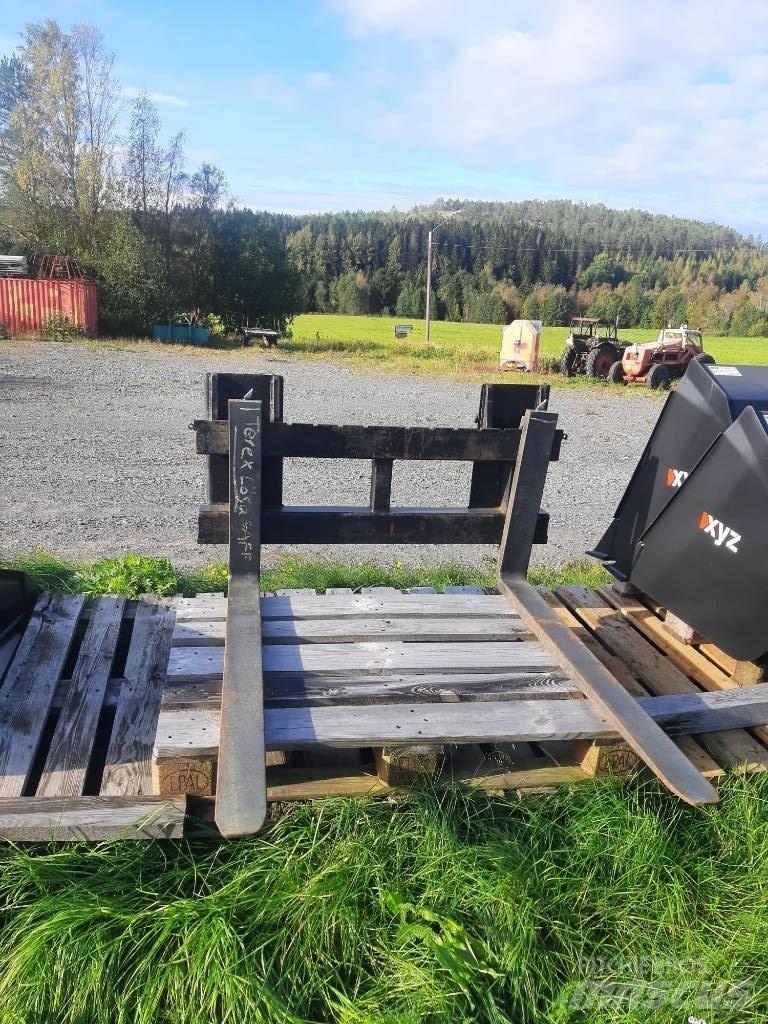 Pallgafflar CAT 906 Vidlice