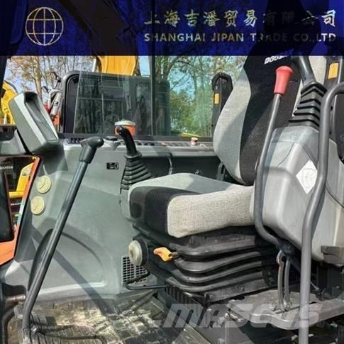 Doosan DX 60 Pásová rýpadla