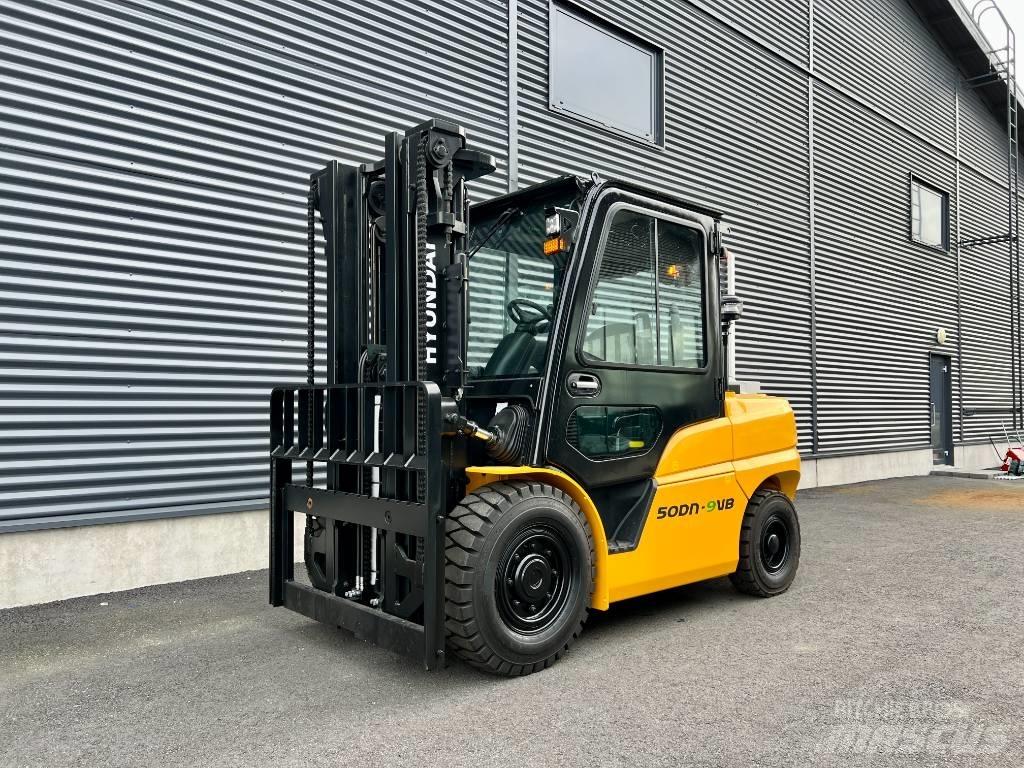 Hyundai 50DN-9VB Dieselové vozíky