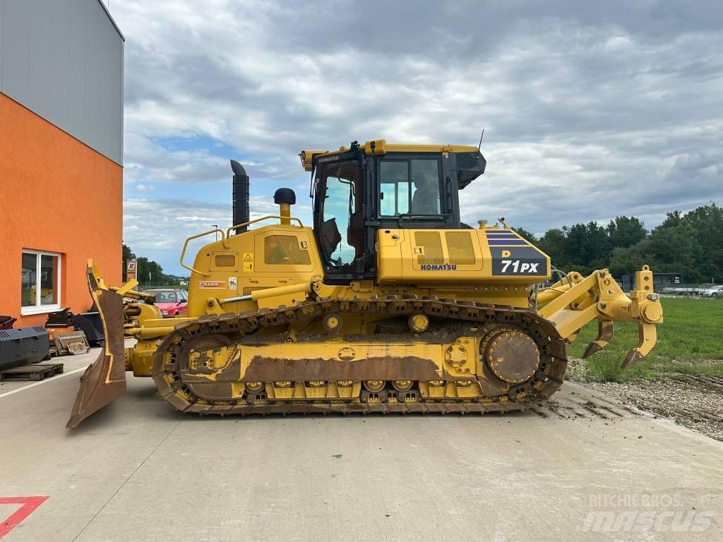 Komatsu D 71PX-24 E0 Pásové dozery